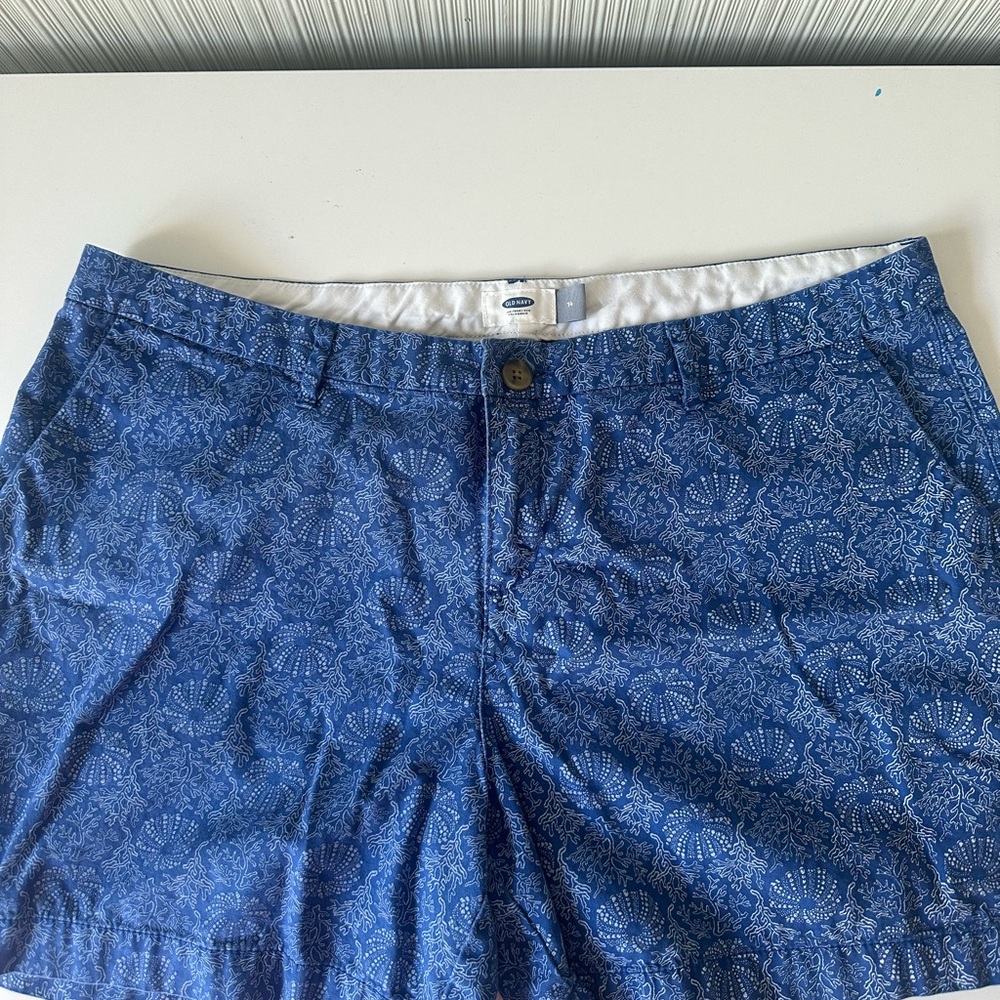 Old Navy Blue Coral Print Shorts
